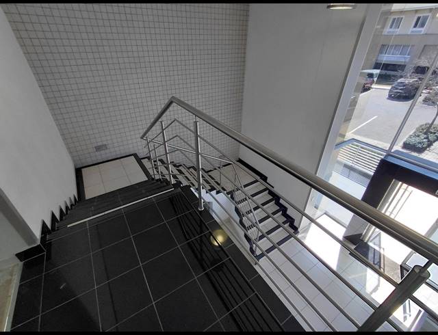 423M² OFFICE TO LET IN WOODMEAD